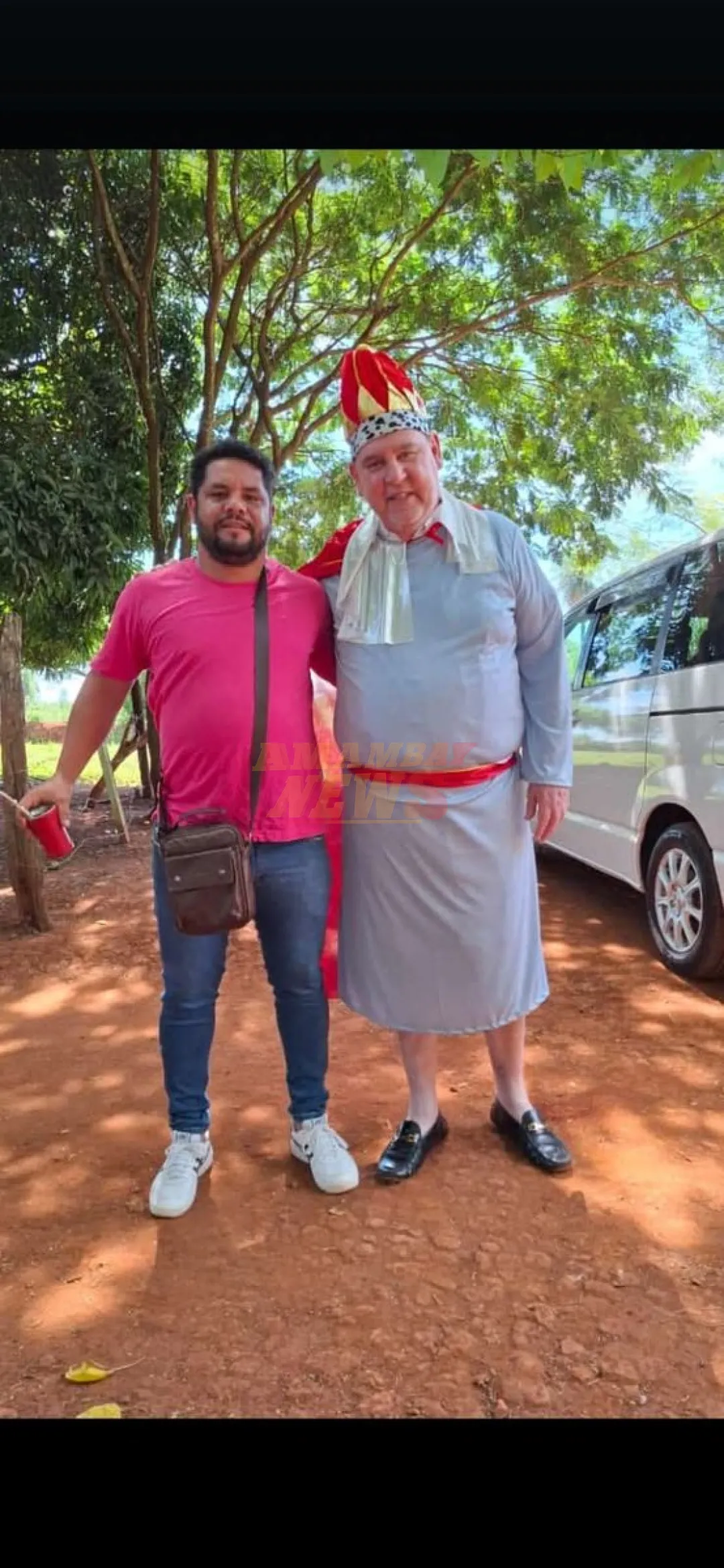 Zacarías, un potentado senador que ostenta lujos en sus redes