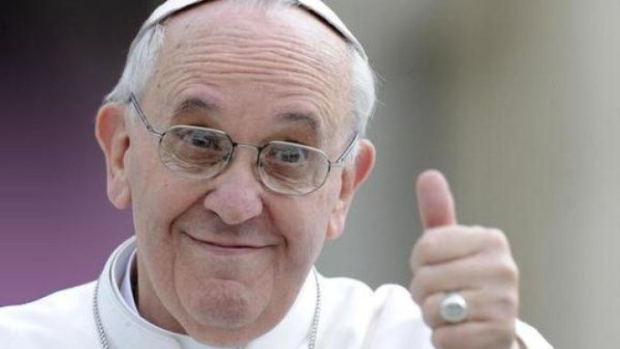 El papa Francisco dice que la memoria de Pelé permanece indeleble