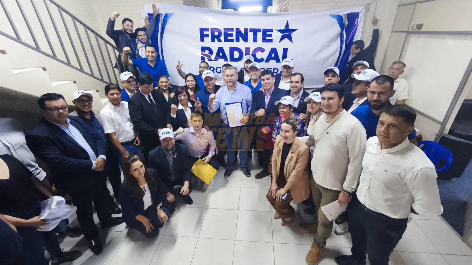 Ever Villalba formaliza su candidatura a la presidencia del PLRA