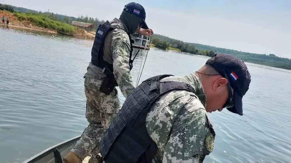 Hallan cadáver de joven desaparecido en aguas del río Paraná