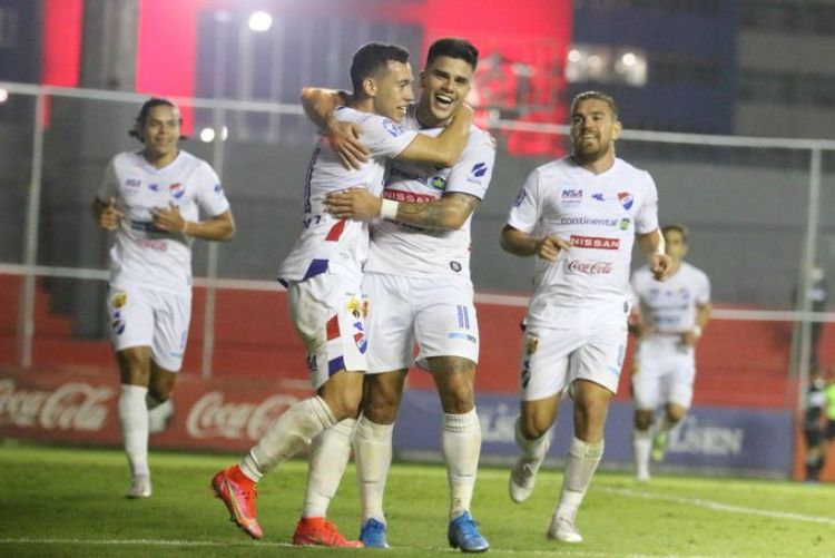 Nacional busca seguir en la pelea, Olimpia y Luqueño juegan en Para Uno