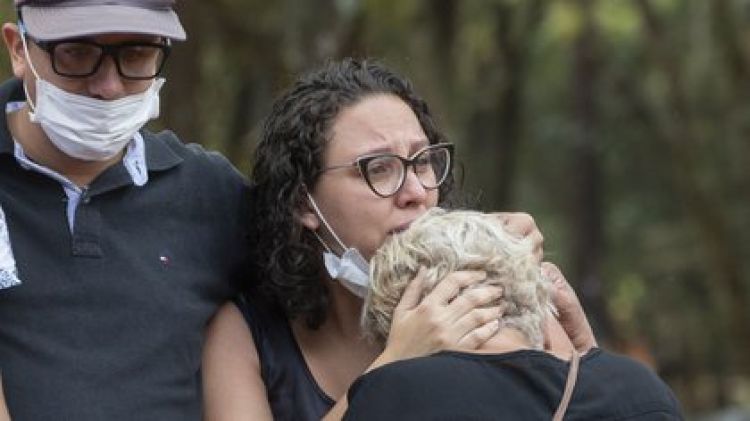 Covid-19: Brasil reporta 716 muertes en 24 horas