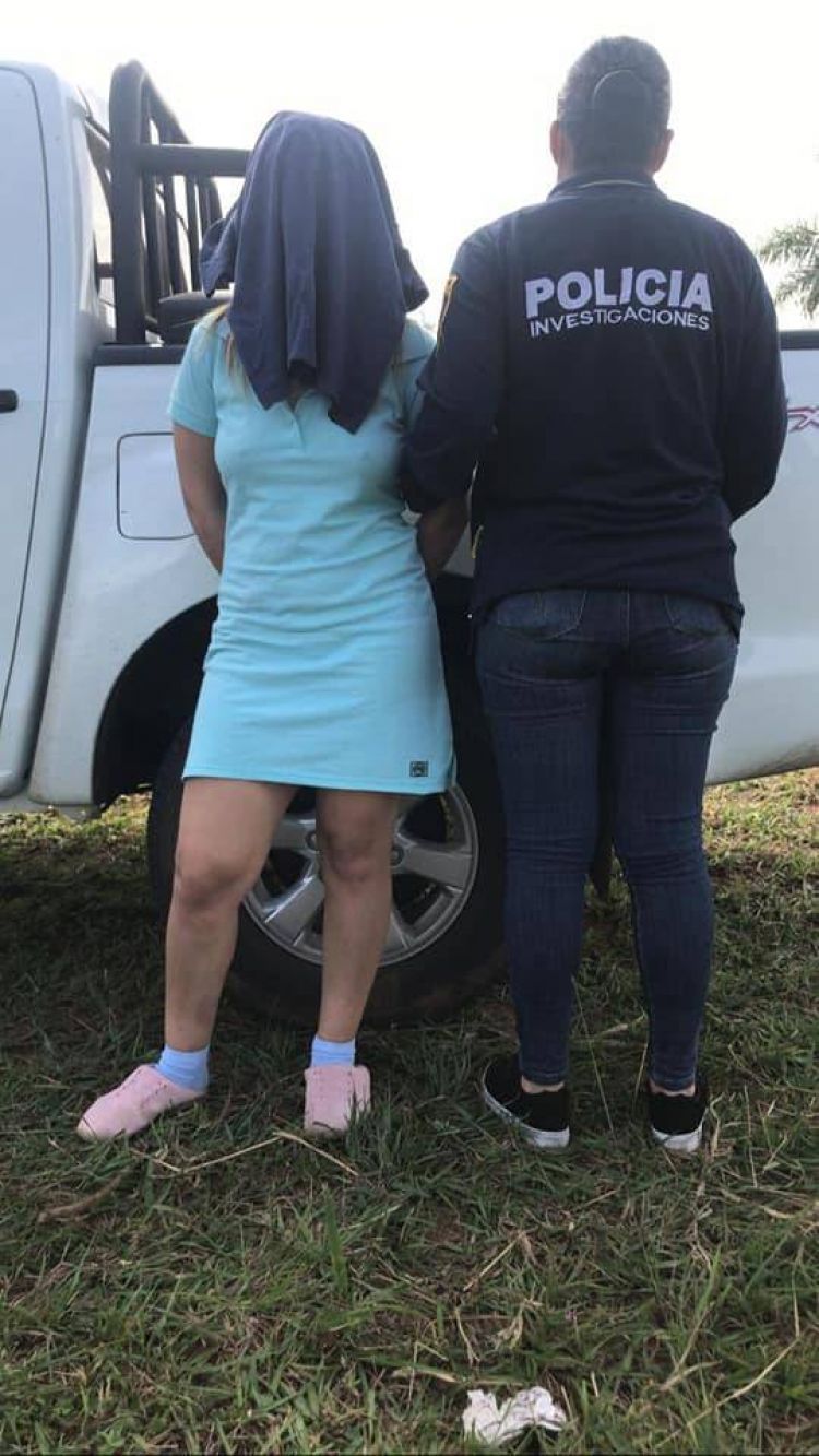 Joven que dejó millonaria deuda en salón de belleza en CDE fue detenida por robo de un vehículo