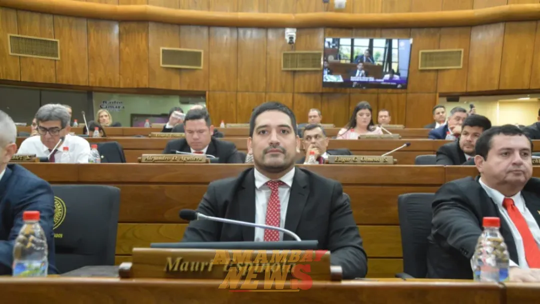 Fuerte crítica de la disidencia colorada a HC: "¿Quién ponía dinero en todas las canastas?”