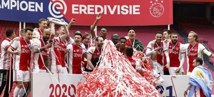 El Ajax de msterdam se apodera del ttulo en la liga de Pases Bajos