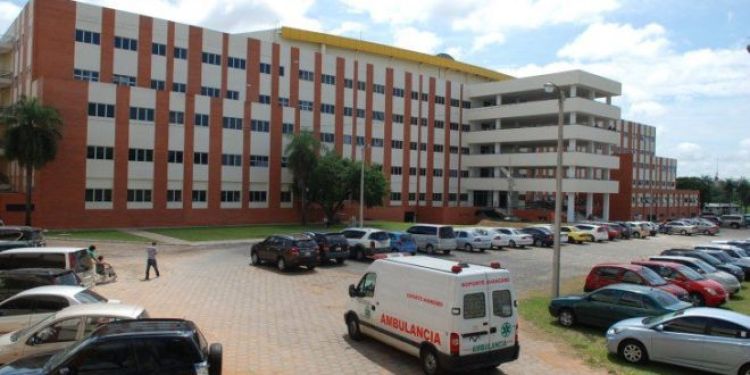 Ante rebrote de covid suspenden visitas en el Hospital de Clínicas