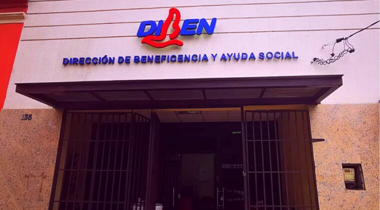 Madre pide ayuda para su bebé de 7 meses internado, no recibe respuestas de la Diben