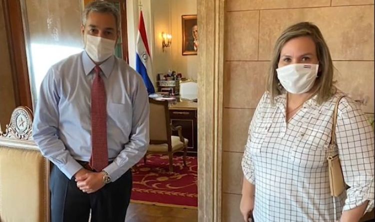 Senadora está en favor de mantener la lista desbloqueada con voto preferencial