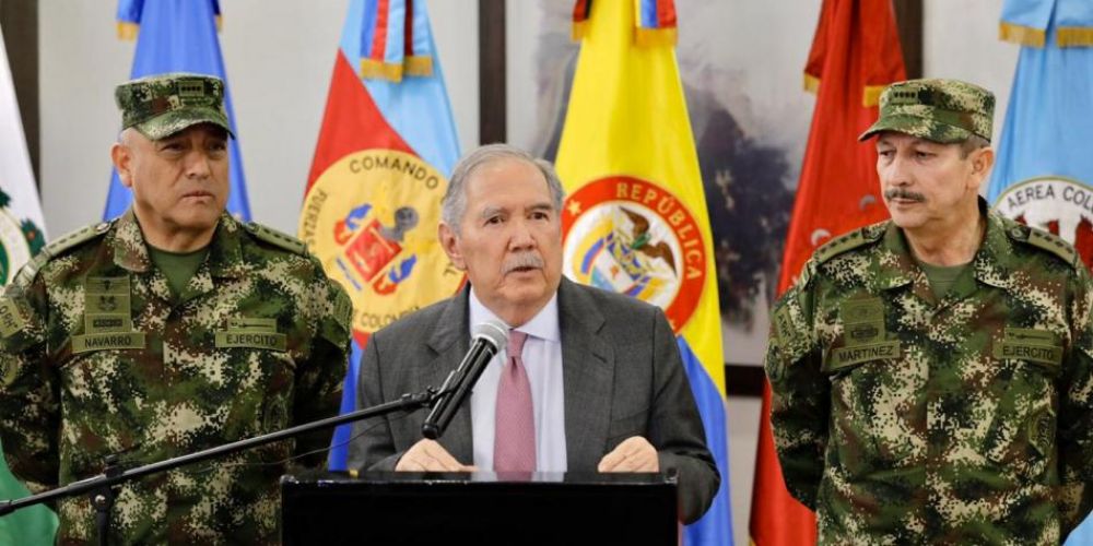 Renuncia el ministro de Defensa de Colombia tras el escándalo por la masacre de ocho menores
