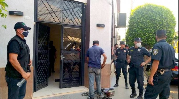 Atropellan emisora por vendetta política de colorados en Villarica
