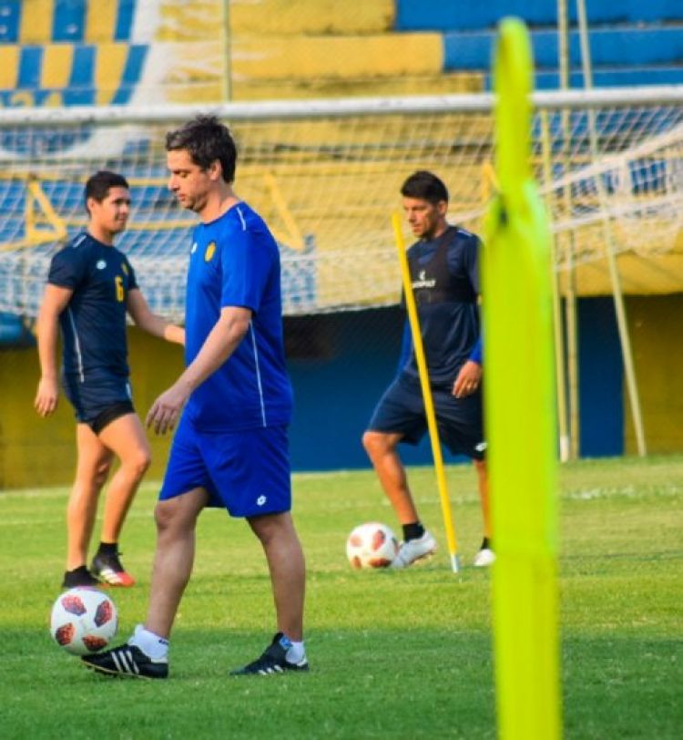 Rodrigo López ya no es técnico de Sportivo Luqueño