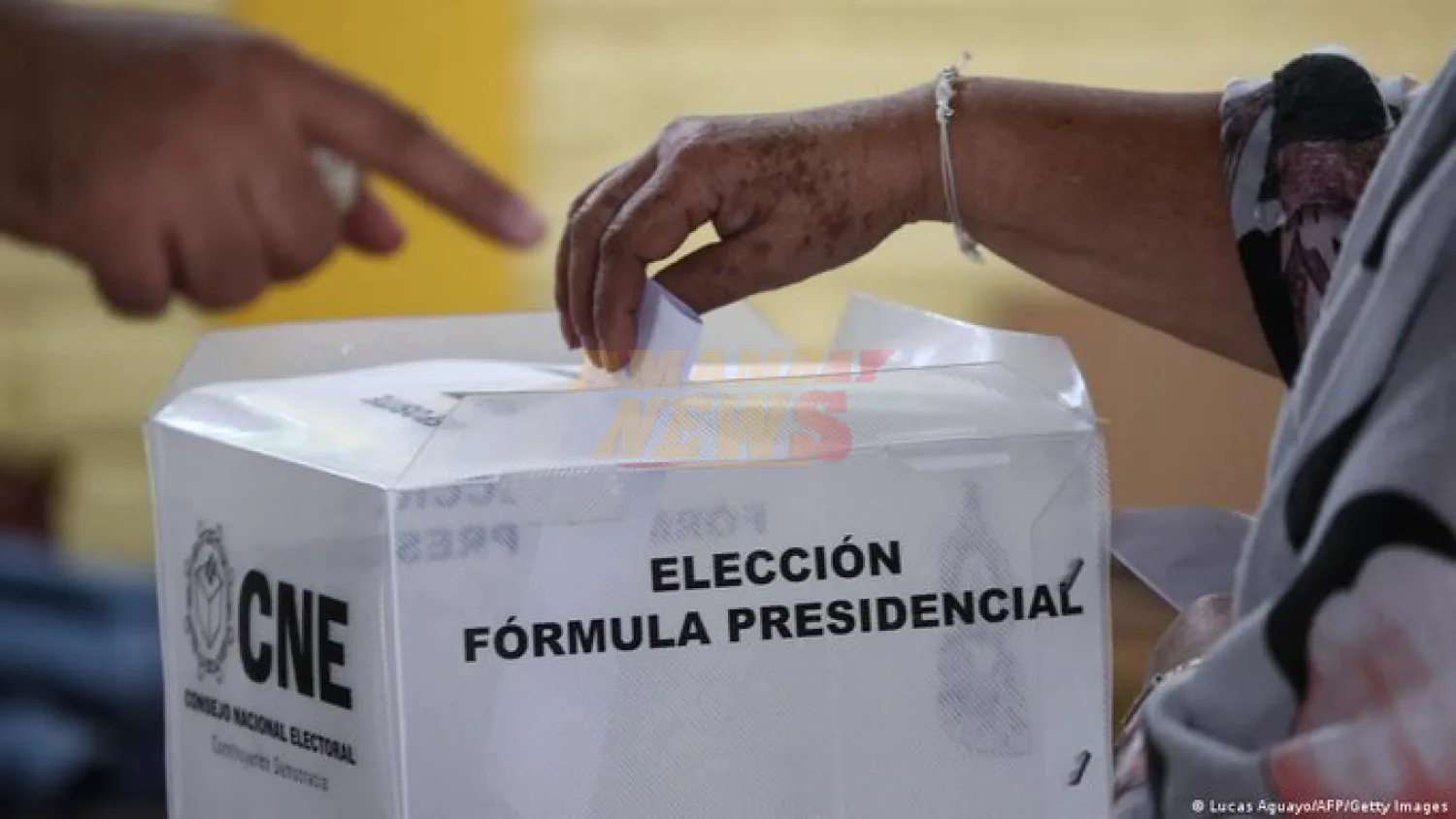 Inicia escrutinio en Honduras que definirá presidente electo