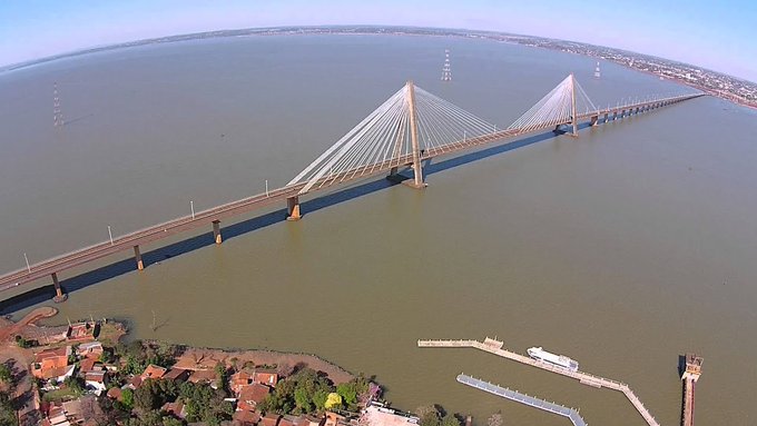 Contrabando de combustible también contribuye en largas demoras en puente San Roque González