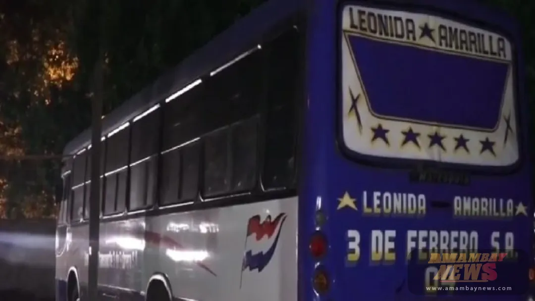 Una mujer muere al caer de un colectivo en Lambaré