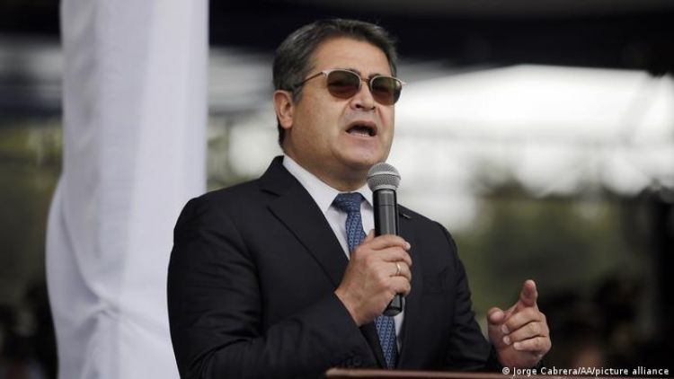EE.UU. incluye a expresidente hondureño en lista de corruptos