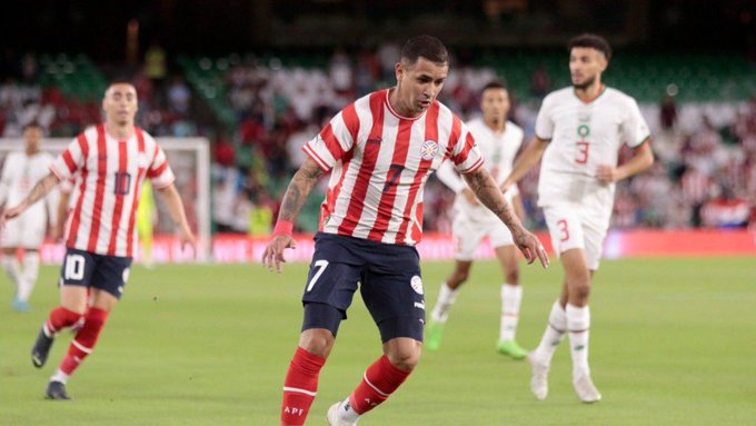 El relevo de Derlis González en la Albirroja