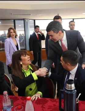 Santiago Peña suprimirá la Secretaría Anticorrupción, asegura senadora