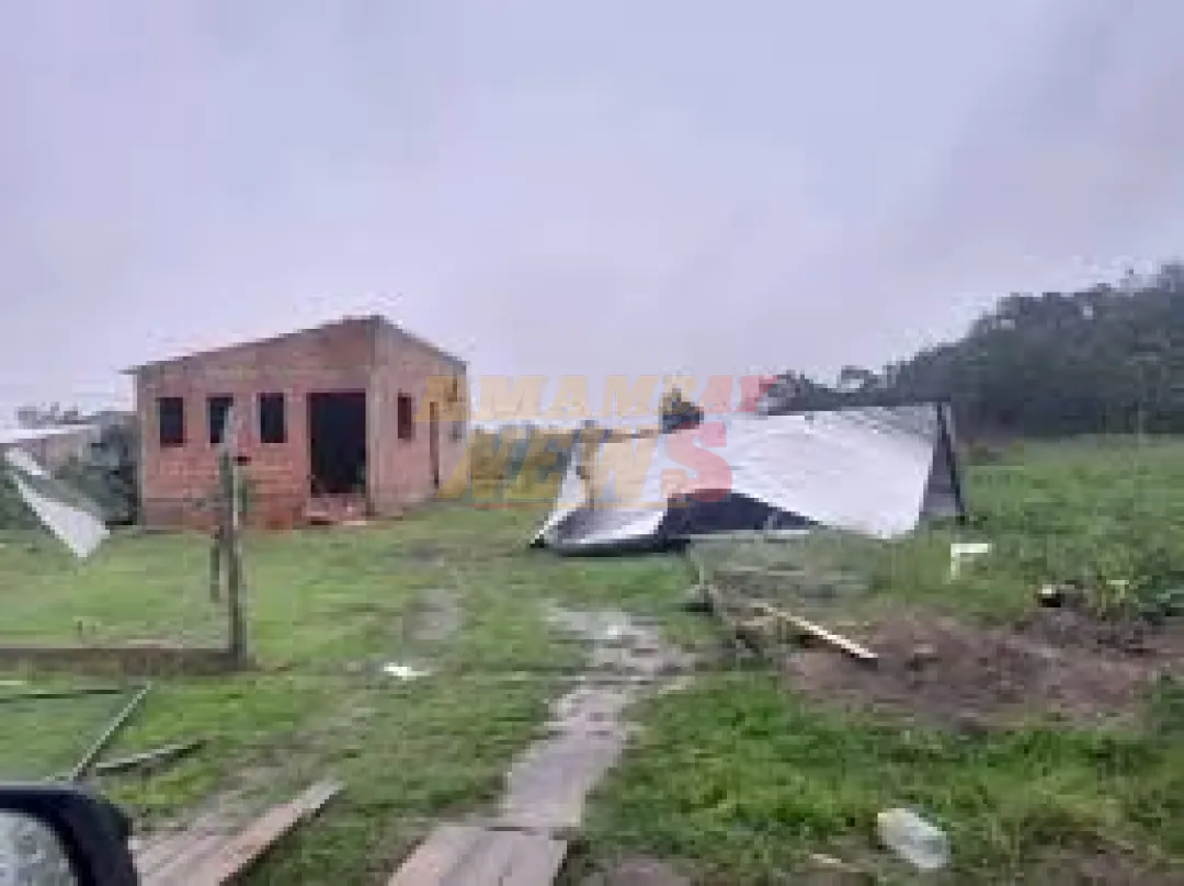 Temporal deja numerosas comunidades afectadas: SEN ya inició asistencia