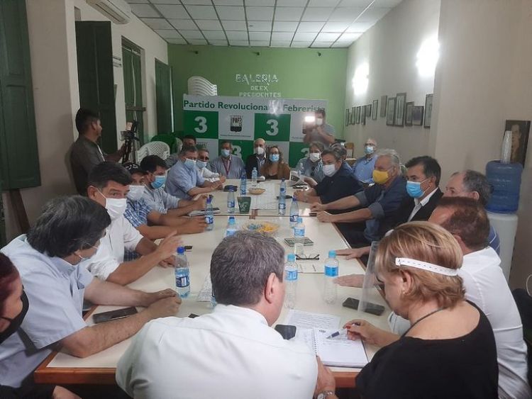 Mesa de oposición busca unidad total y plantea inclusión de PPQ