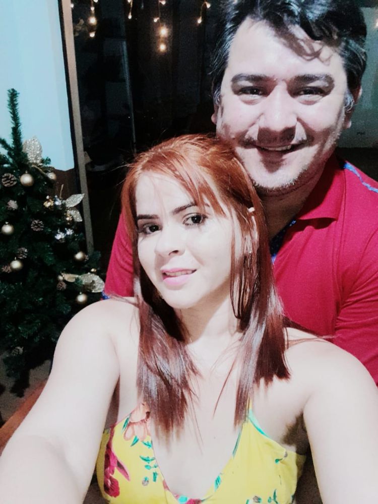 Ronaldo y Rocio:  ¡Deseamos que el 2022 venga lleno de salud, éxitos y buenas sorpresas!