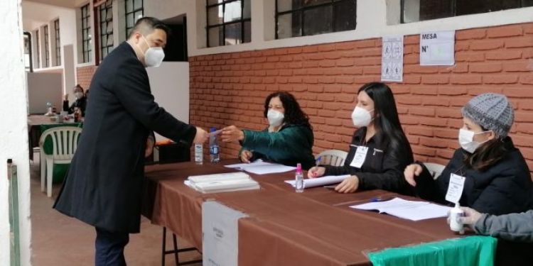 Nakayama insta a los liberales a participar de las internas para mayor legitimidad