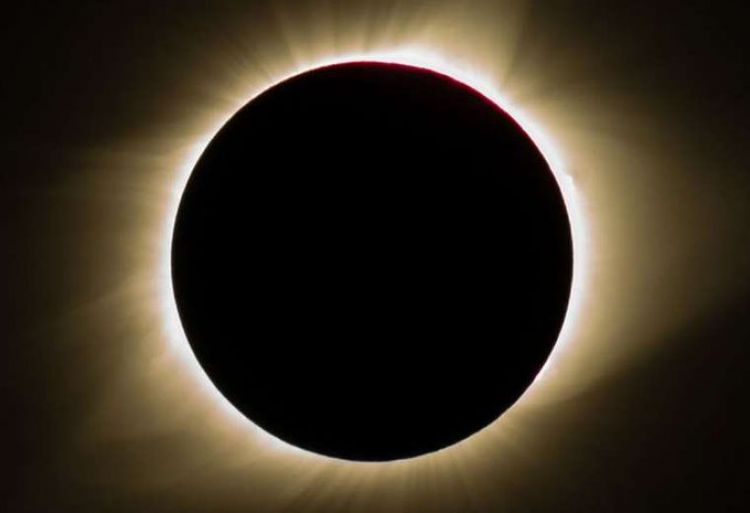 La corona solar que protagonizará el eclipse de este 14 de diciembre