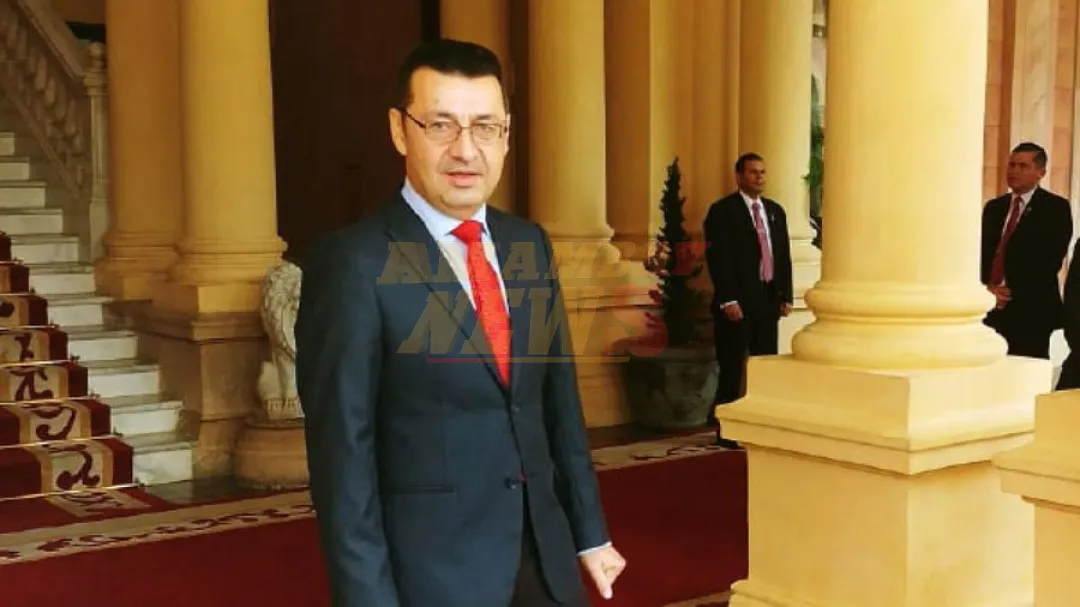 Santi premia con ascenso a la hija de gobernador cartista