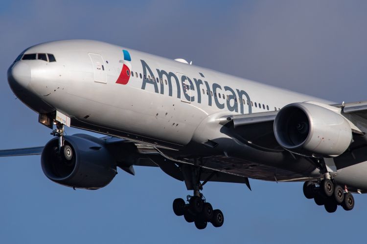American Airlines realiza pruebas para transportar las vacunas de COVID-19 a Sudamérica
