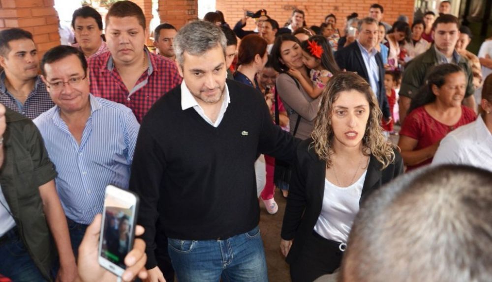 Tildan a Marito de mentiroso, incoherente e inútil