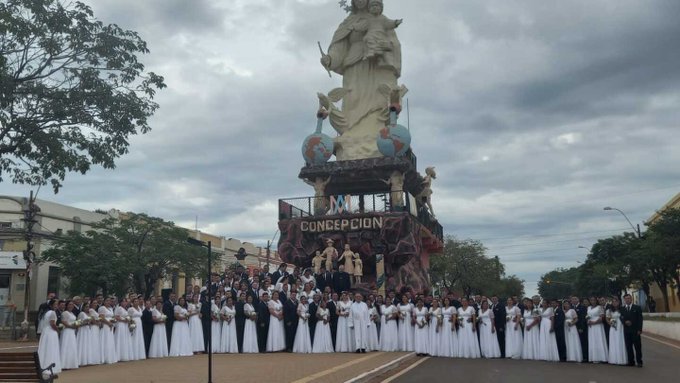 Boda comunitaria unió a 70 parejas en Concepción