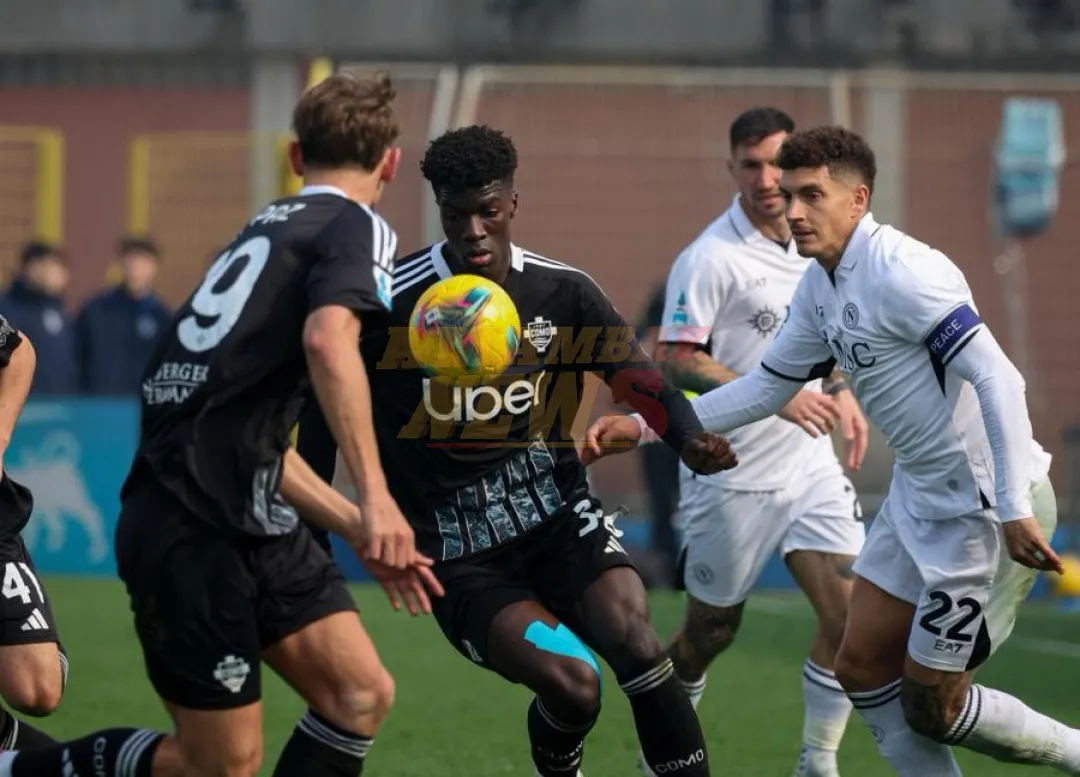 El Nápoles cayó (2-1) ante el Como y se despide del liderato de la Serie A