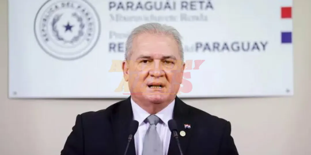 Fiscal general no acudió ante comisión que investiga mafia de los pagarés