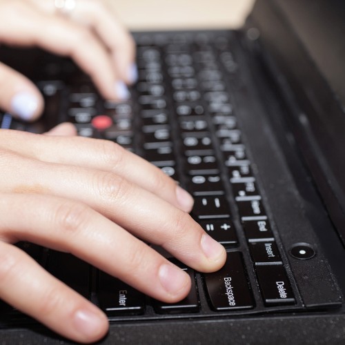Mitic cuenta con curso online gratuito para crear, guionar, producir y publicar videos