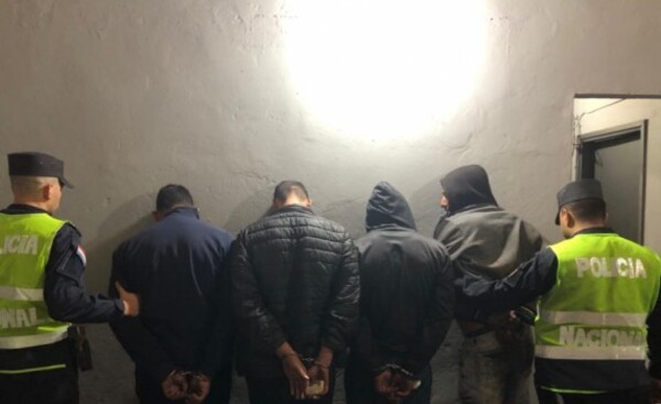 Entre los detenidos por desmanes de ayer, hubo cinco menores