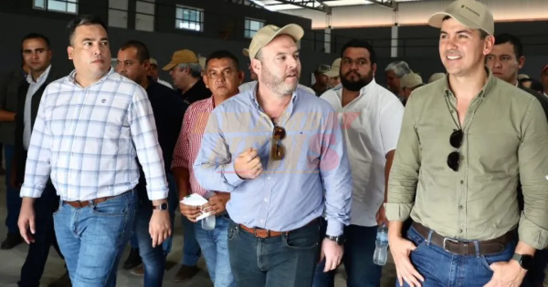 Santi recibe al director de una empresa brasileña denunciada por deforestación masiva en el Chaco