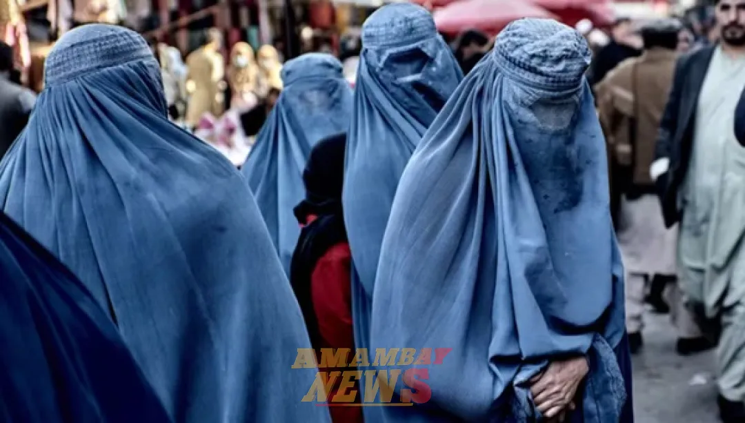 Talibanes silencian a mujeres: prohibición de voz en público