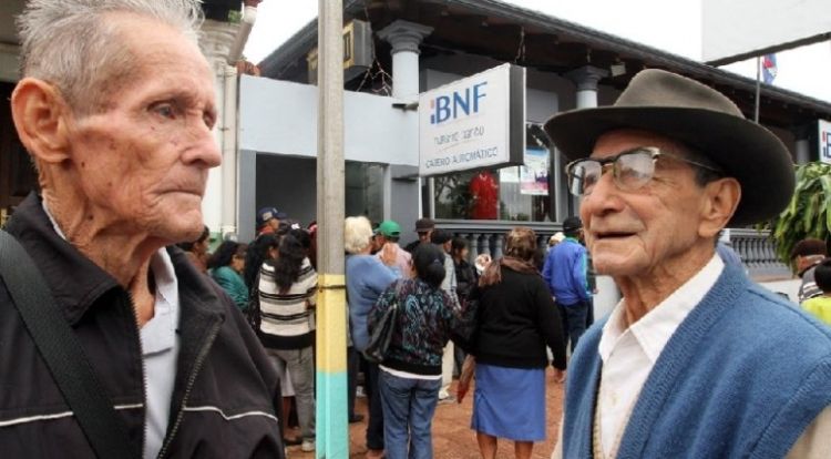 Más de 248.000 beneficiarios de pensiones cobrarán desde mañana