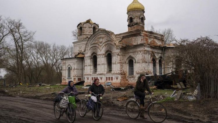 Rusia y Ucrania celebran la Pascua ortodoxa en tiempos de guerra