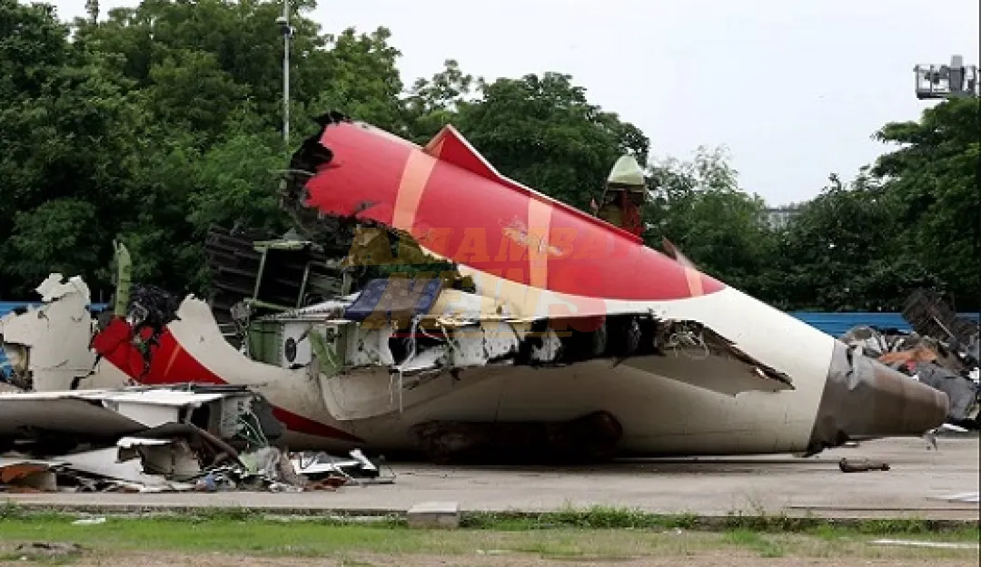 Entregan cuerpos equivocados a familias británicas tras accidente de Air India