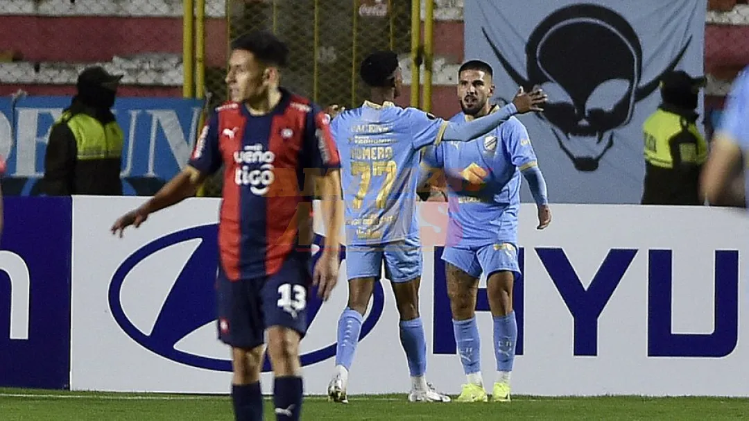 Cerro Porteño es goleado en La Paz pero avanza a octavos