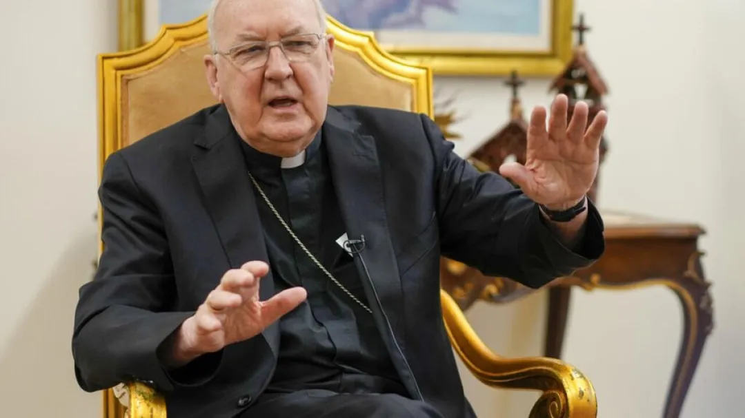 Kevin Farrell, amigo íntimo del Papa Francisco, asumirá el cargo de Papa interino