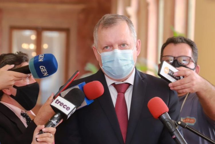 Ministro dijo estar abierto a dialogar con campesinos y aseguró ejecución de recursos