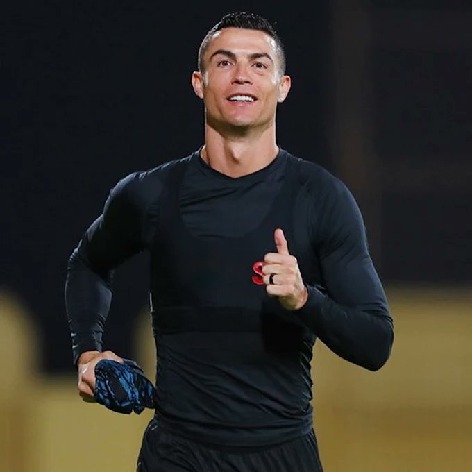 “El bicho” cumple 38 años