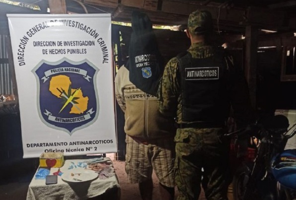 Incautan droga y detienen a microtraficantes en Limpio