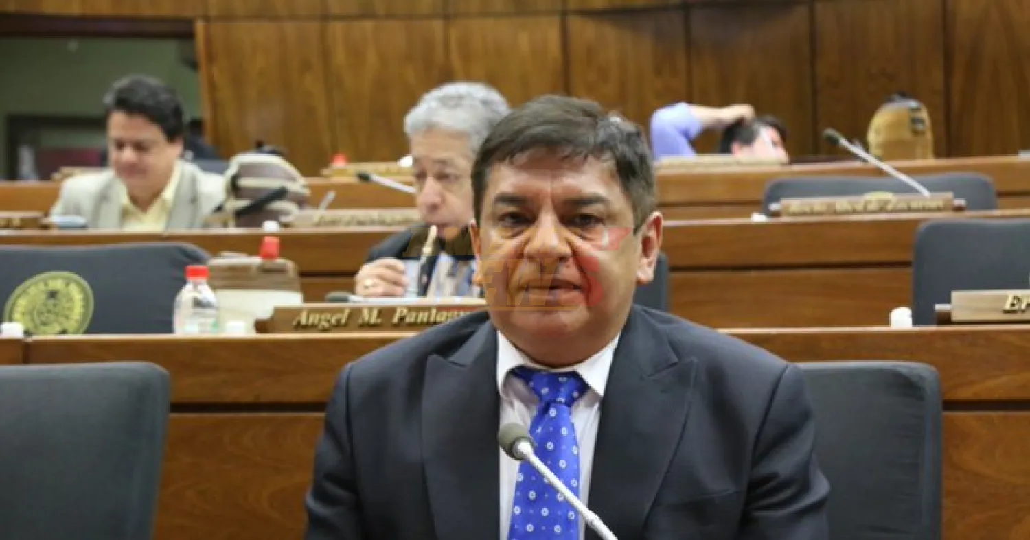 Una empresa ligada a Wagner aparece en la lista de la mafia de los pagarés y complica a la oposición