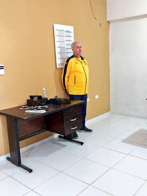 Ramón González Daher se entregó a la policía junto con su hijo