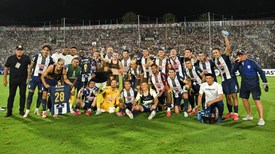Alianza Lima avanza a la fase de grupos