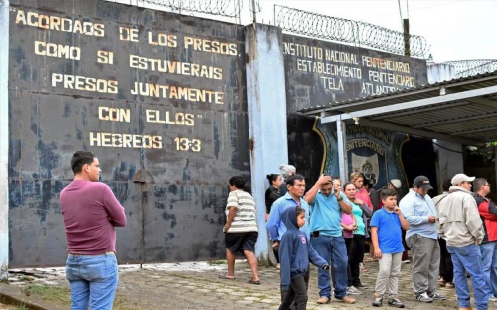Sube a 18 la cifra de muertos en una pelea en una cárcel de Honduras