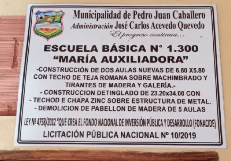 José Carlos inauguró obras en tres instituciones educativas de Pedro Juan Caballero