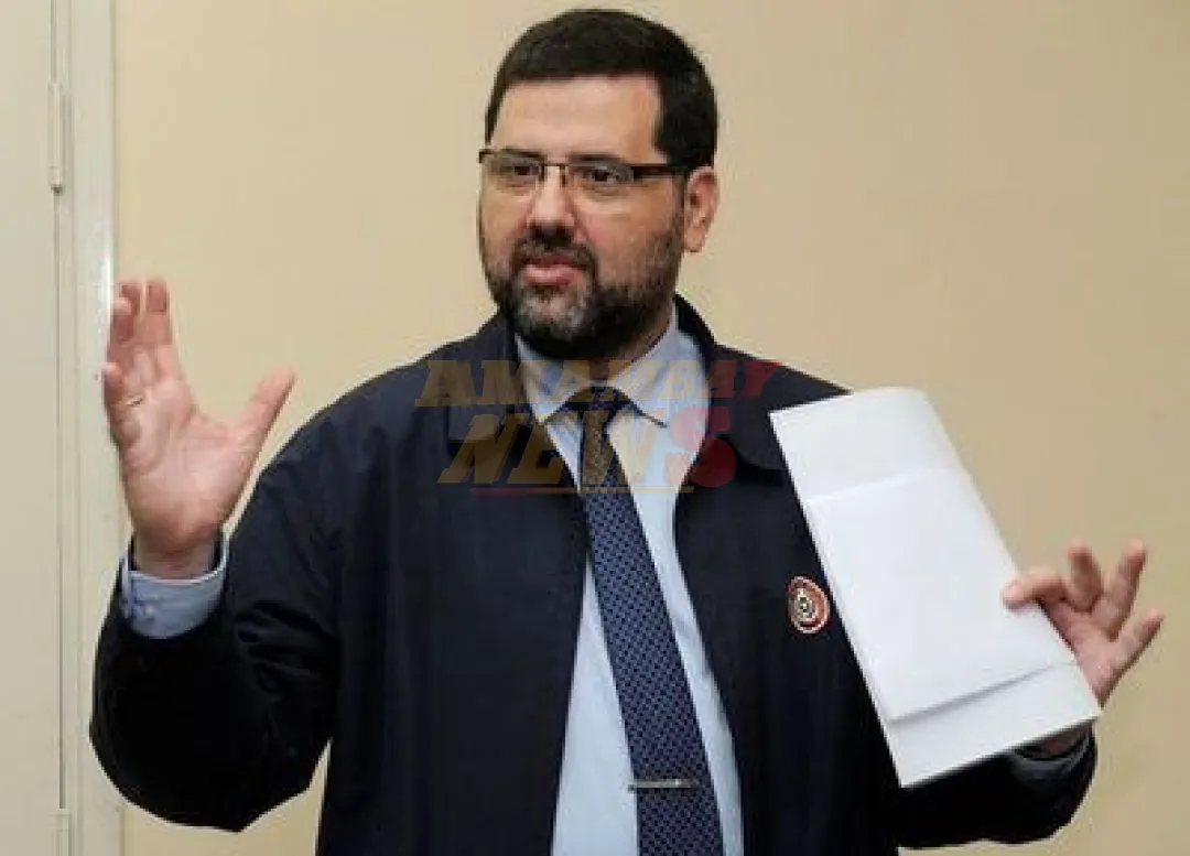 Exdirector del MEC va a prisión tras años de medidas alternativas: cumplirá condena hasta 2028